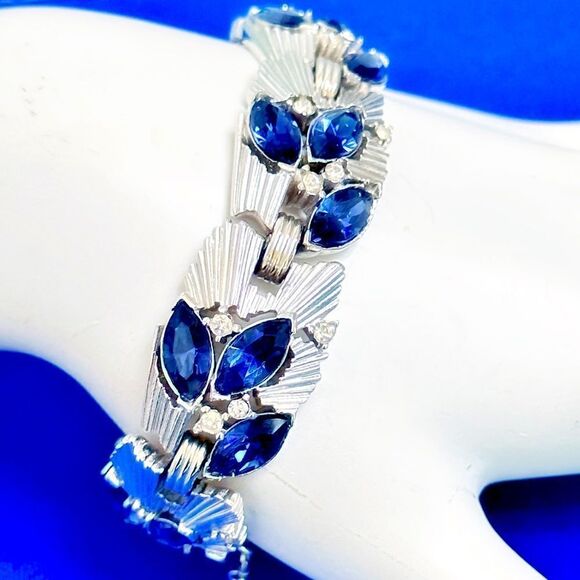 Crown Trafari  silvertone deep blue sapphire crystal bracelet - Picture 1 of 13